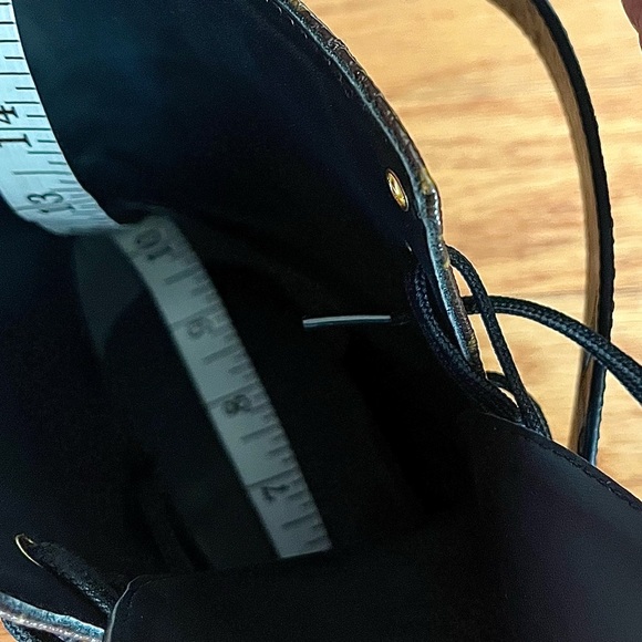 🤎BEAUTIFUL🤎Louis Vuitton Wonderland Flat Ranger Boots - Picture 10 of 12